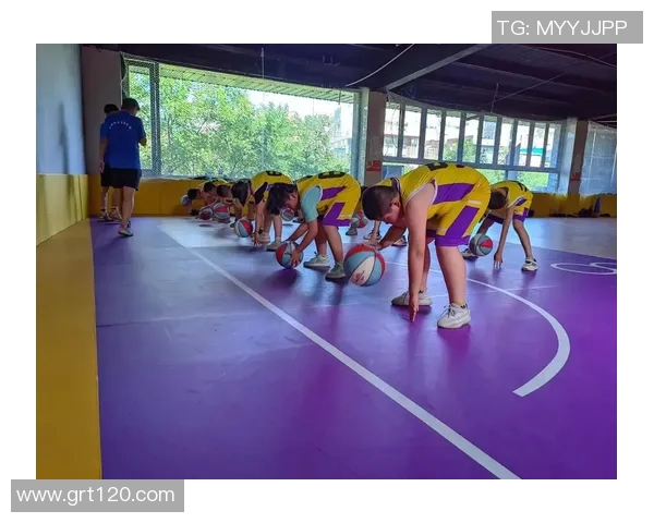 赵秀英独家分享篮球心得与技巧助你提升球技的全方位指南 赵秀英独家分享篮球心得与技巧助你提升球技的全方位指南