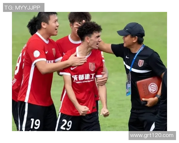 成都飞盘队状态引发热议球迷对表现褒贬不一的背后原因分析 成都飞盘队状态引发热议球迷对表现褒贬不一的背后原因分析