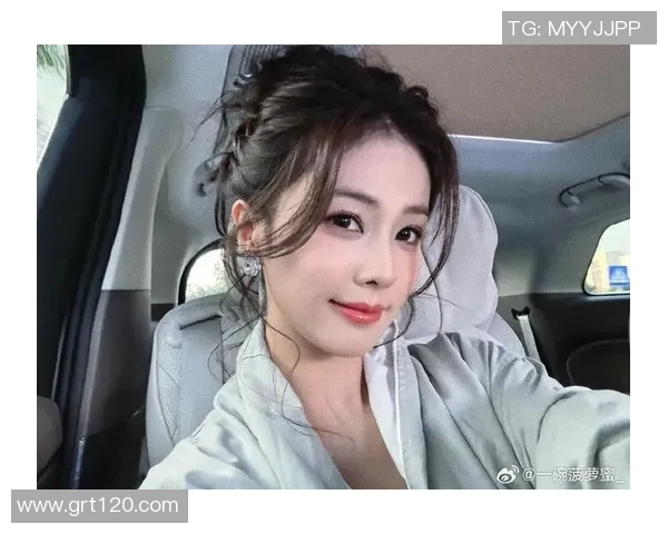 白鹿心目中的足球偶像是谁他在绿茵场上的表现令她倾心 白鹿心目中的足球偶像是谁他在绿茵场上的表现令她倾心